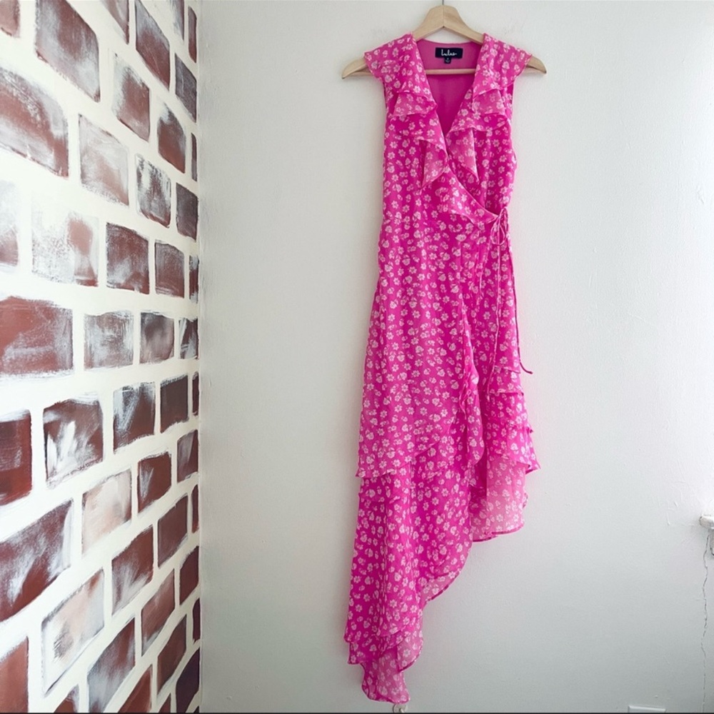 Lulu’s Cornelia Fuchsia Pink Floral Print Ruffle Trim Wrap Midi Dress Size Small